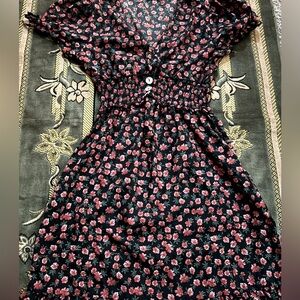 Beautiful sundress vintage nice waist fitting elegant beautiful roses